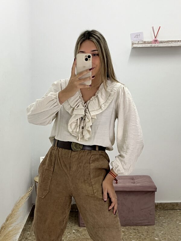 BLUSA CHORRERA BEIGE