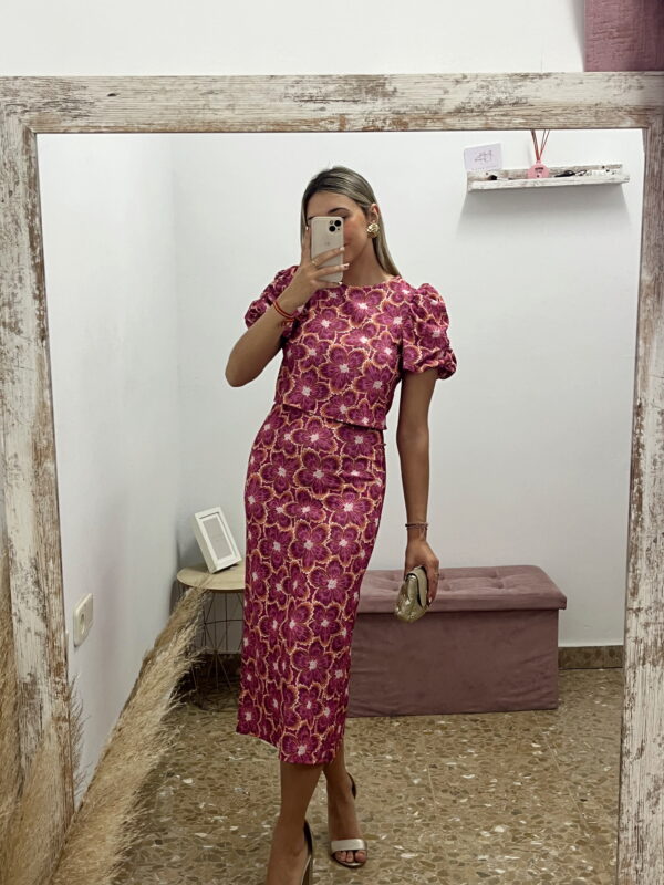 CONJUNTO ESCARLATA