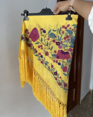 MANTONCILLO CAYETANA AMARILLO