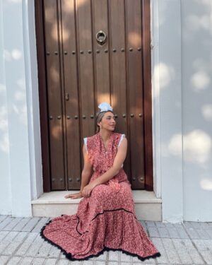CONJUNTO PICO Y FALDA FLORECITAS