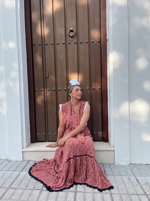 CONJUNTO PICO Y FALDA FLORECITAS