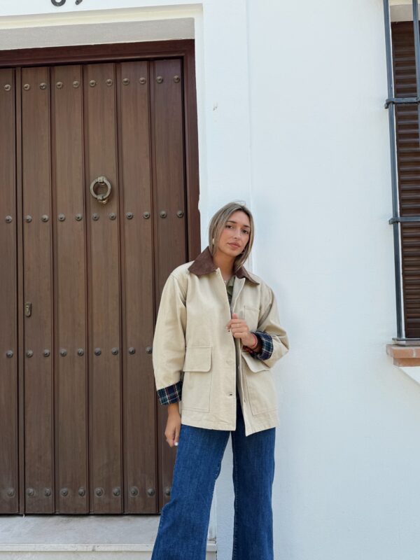 CHAQUETA INÉS BEIGE
