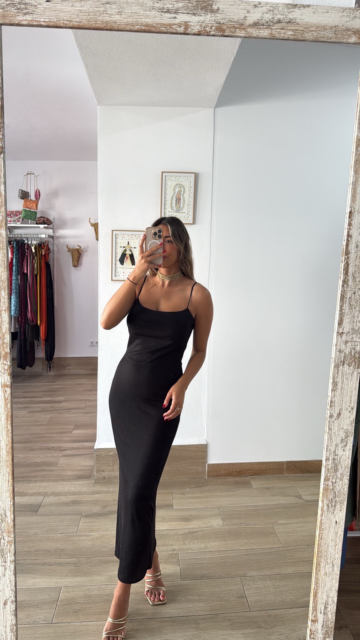 VESTIDO BÁSICO NEGRO